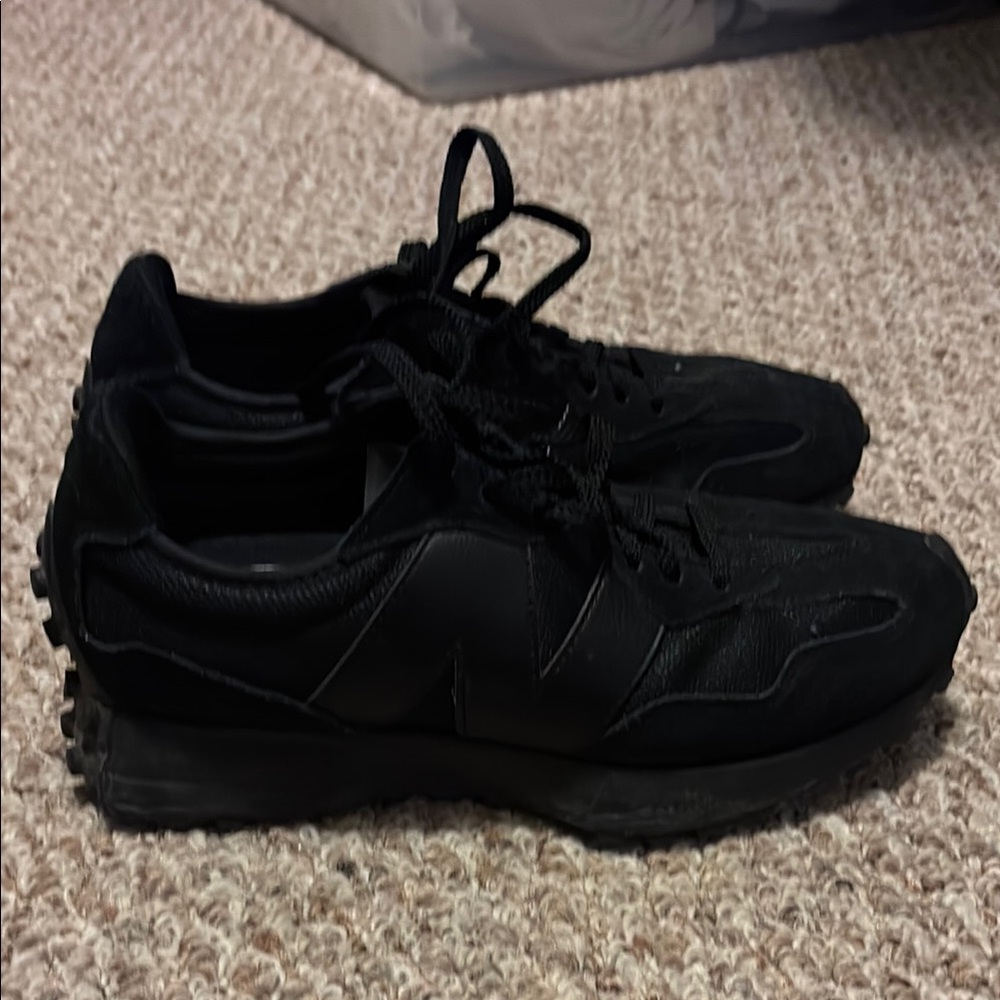 New Balance Black Sneakers - Picture 5 of 5
